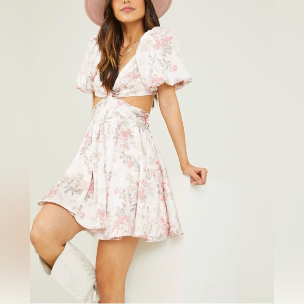 NWT Altar’d State Anne Marie Floral Dress Taupe Pink Medium